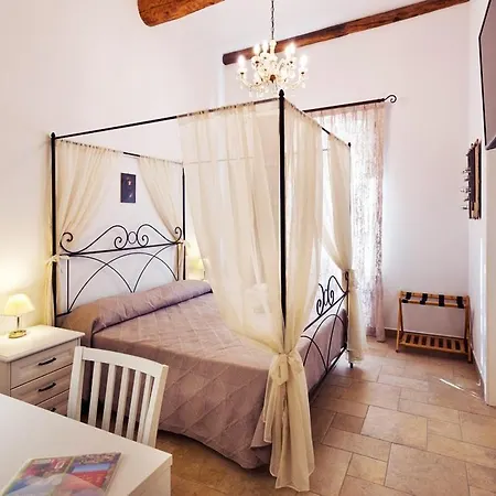 Casa Porta Marina Βεντιμίλια