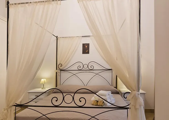 Konukevi Casa Porta Marina 4*